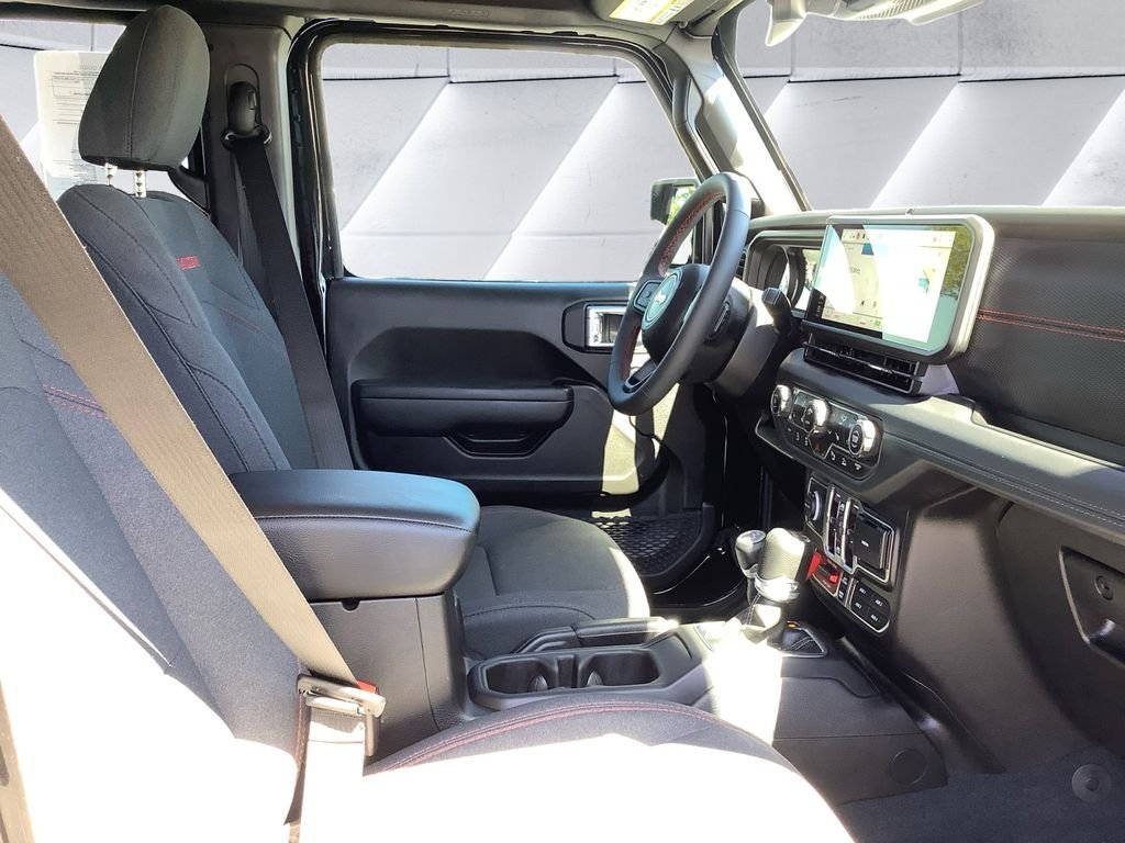 Used 2024 Black Jeep Rubicon image 13