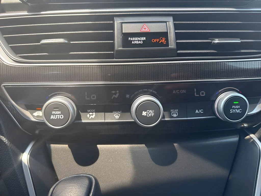 Used 2022  Honda Sport image 18