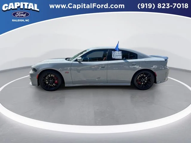 Used 2022 Gray Dodge R/T Scat Pack image 5