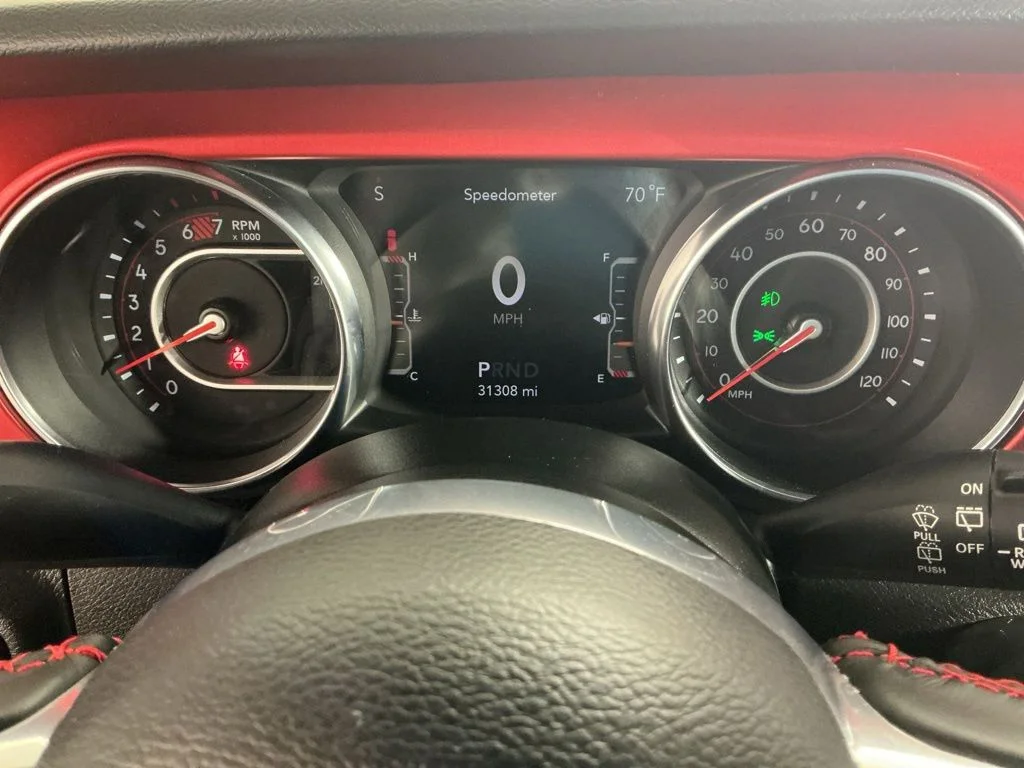 Used 2022 Green Jeep Unlimited Rubicon image 24