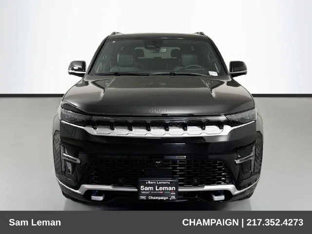 New 2027 Black Jeep  image 2