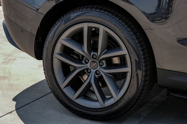 New 2026  Land Rover SE image 69