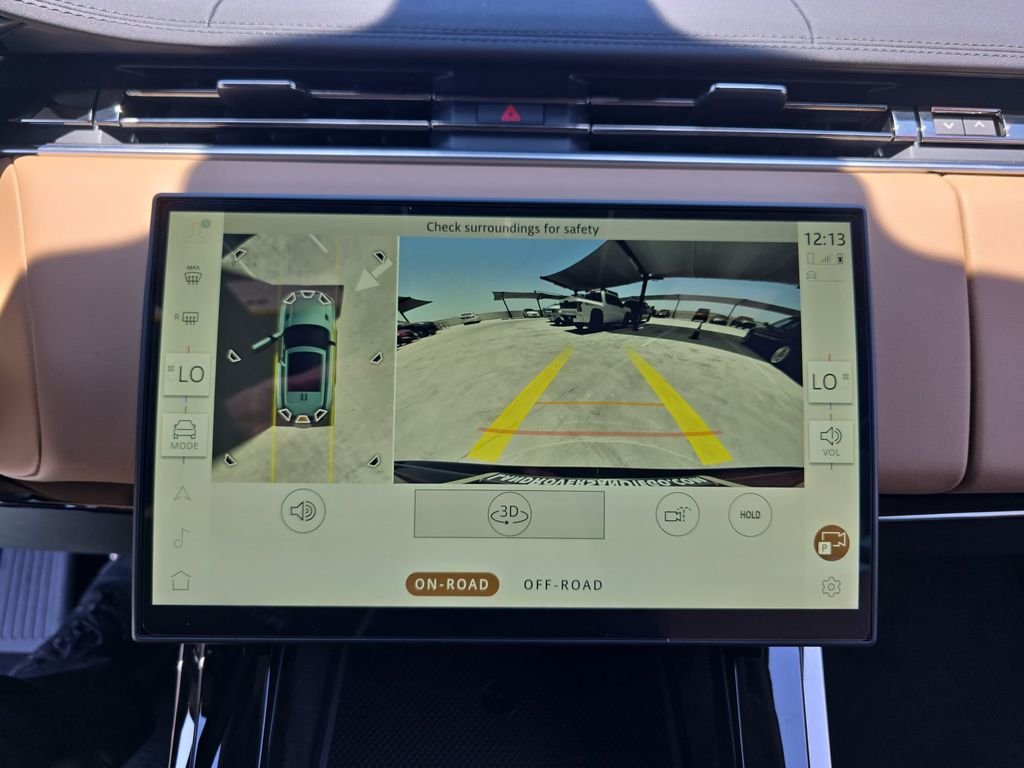 New 2026 Carpathian Grey Land Rover Dynamic SE image 24