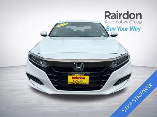 Used 2019 Platinum White Pearl Honda Sport 1.5T image 2