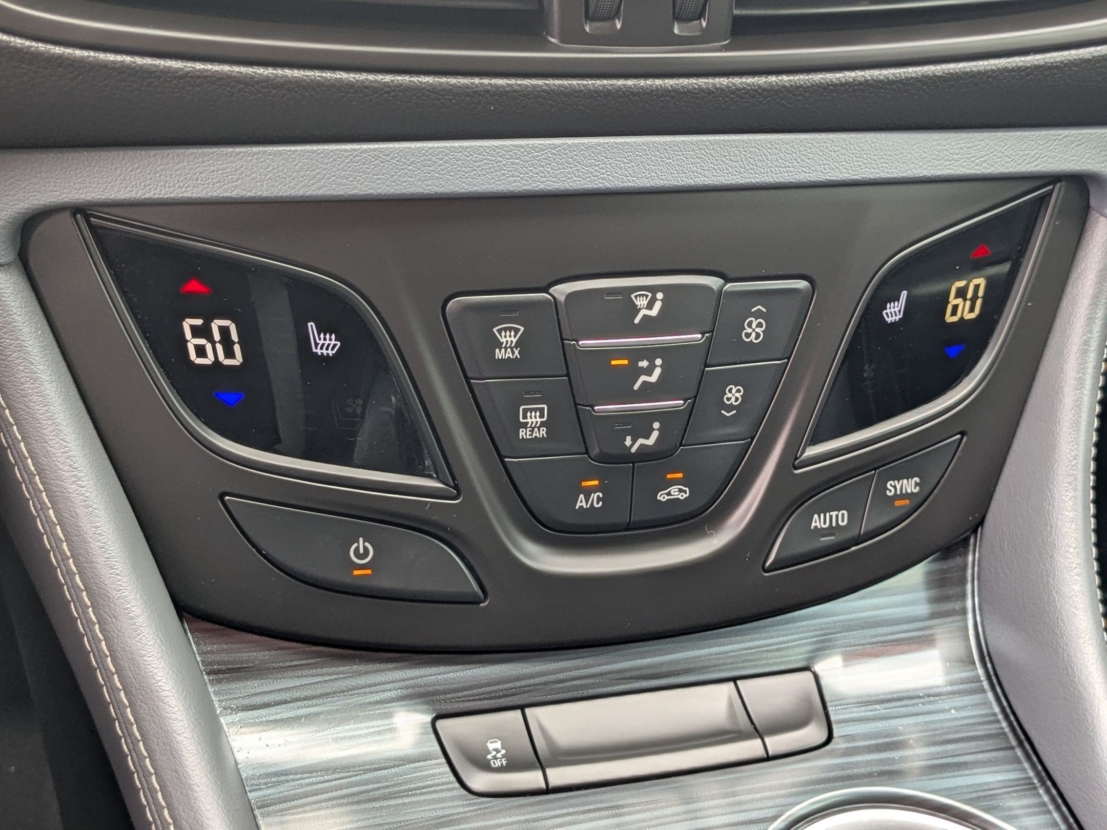 Certified Used 2020 SATIN STEEL METALLIC Buick Essence image 24