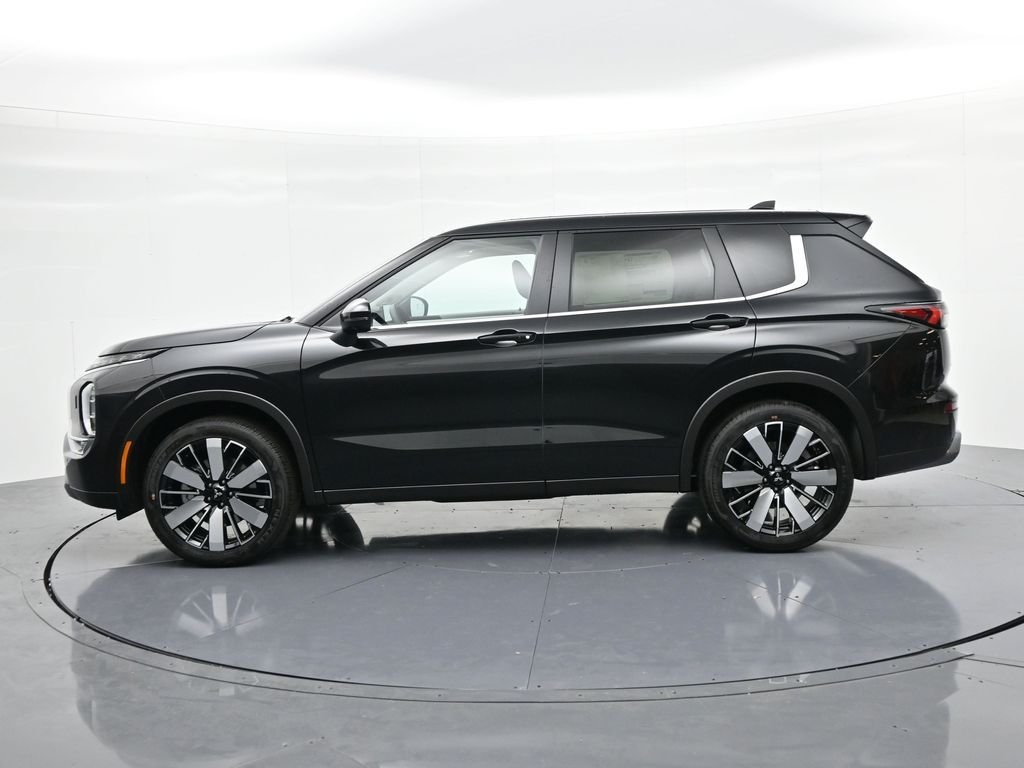 New 2026 Black Mitsubishi SE 1.5T S-AWC image 8