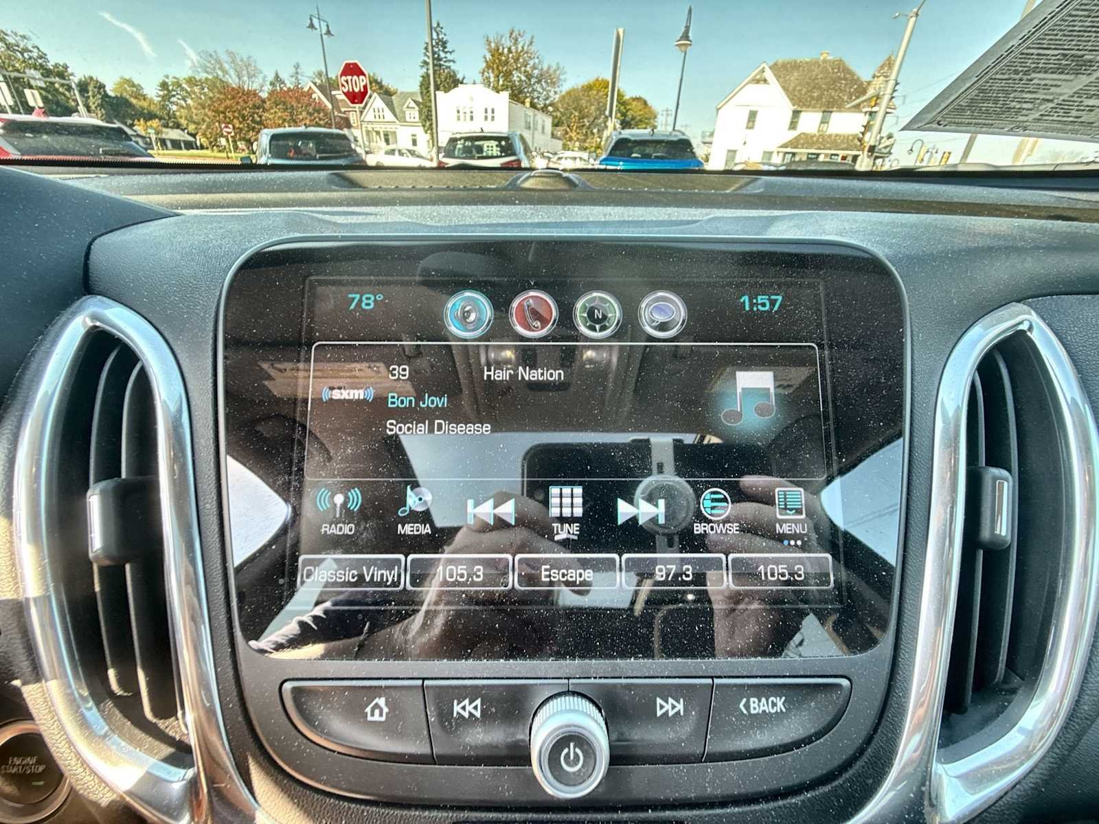 2018 Chevrolet Equinox LT - Photo 13