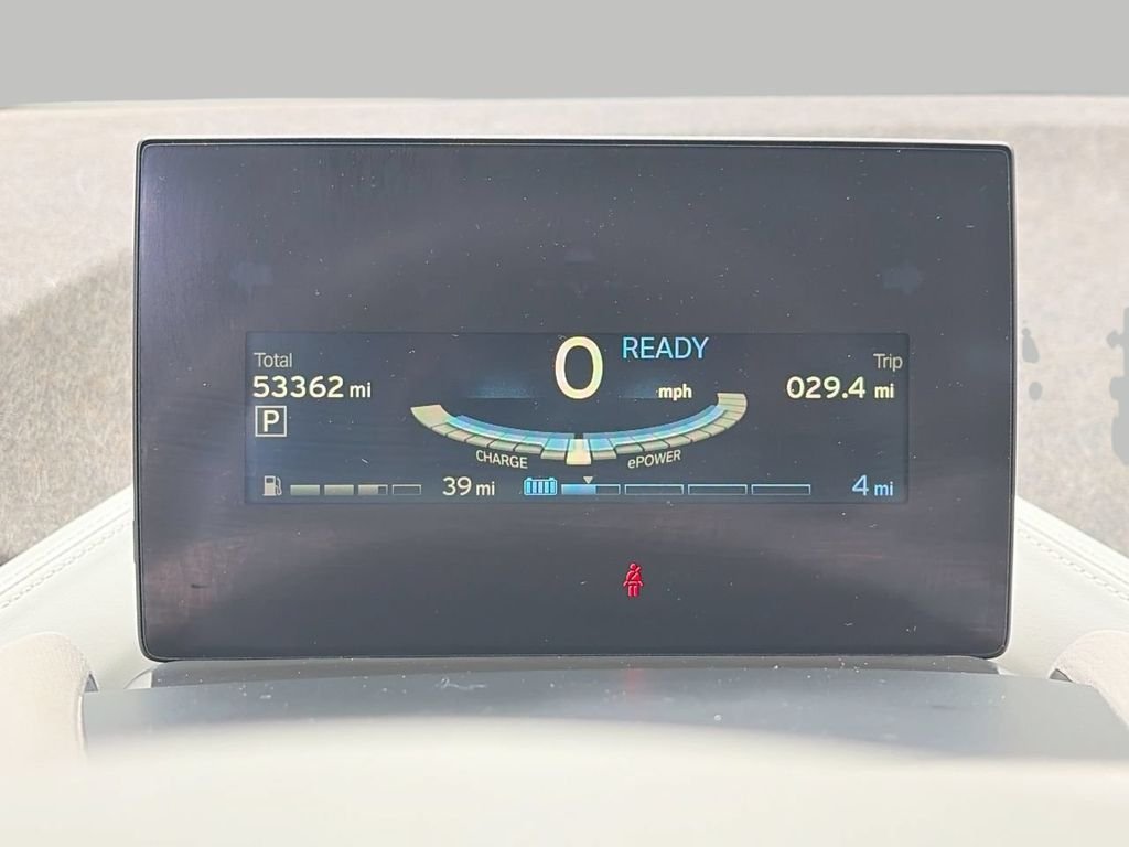 Used 2014 Silver BMW with Range Extender image 24
