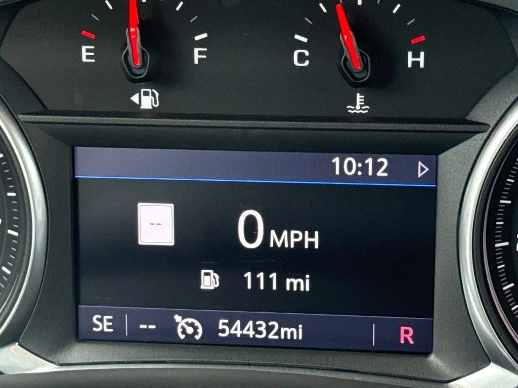 Used 2020 White GMC Denali image 30