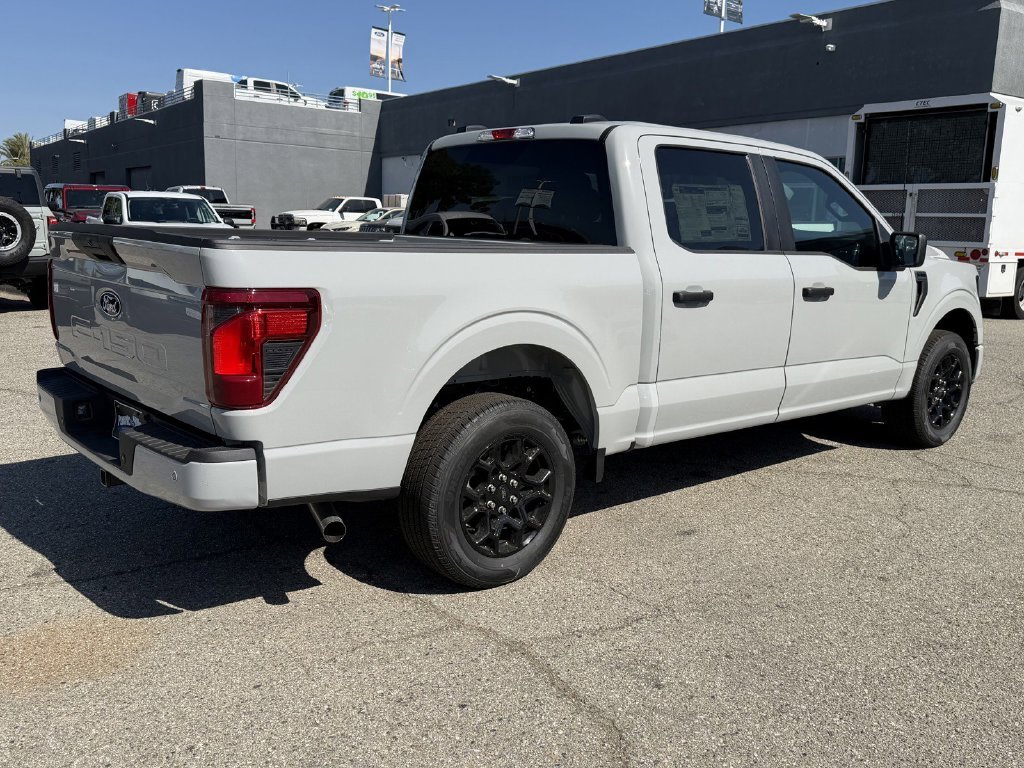 Used 2026 Avalanche Ford STX image 6