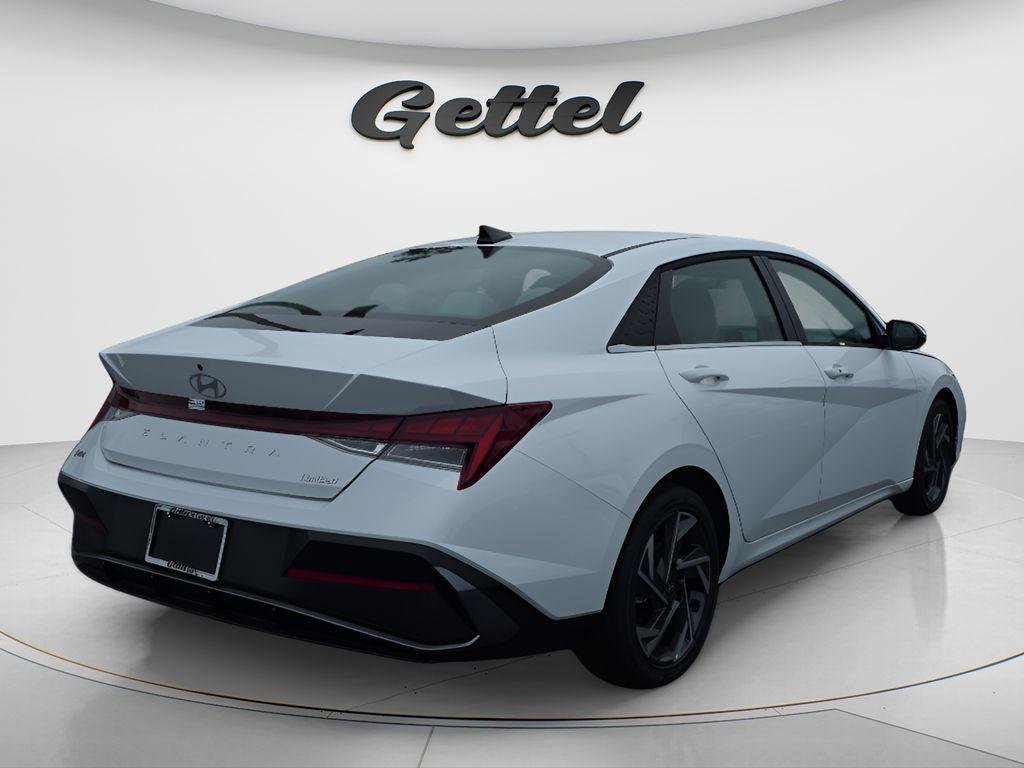 New 2026 White Hyundai Limited image 5