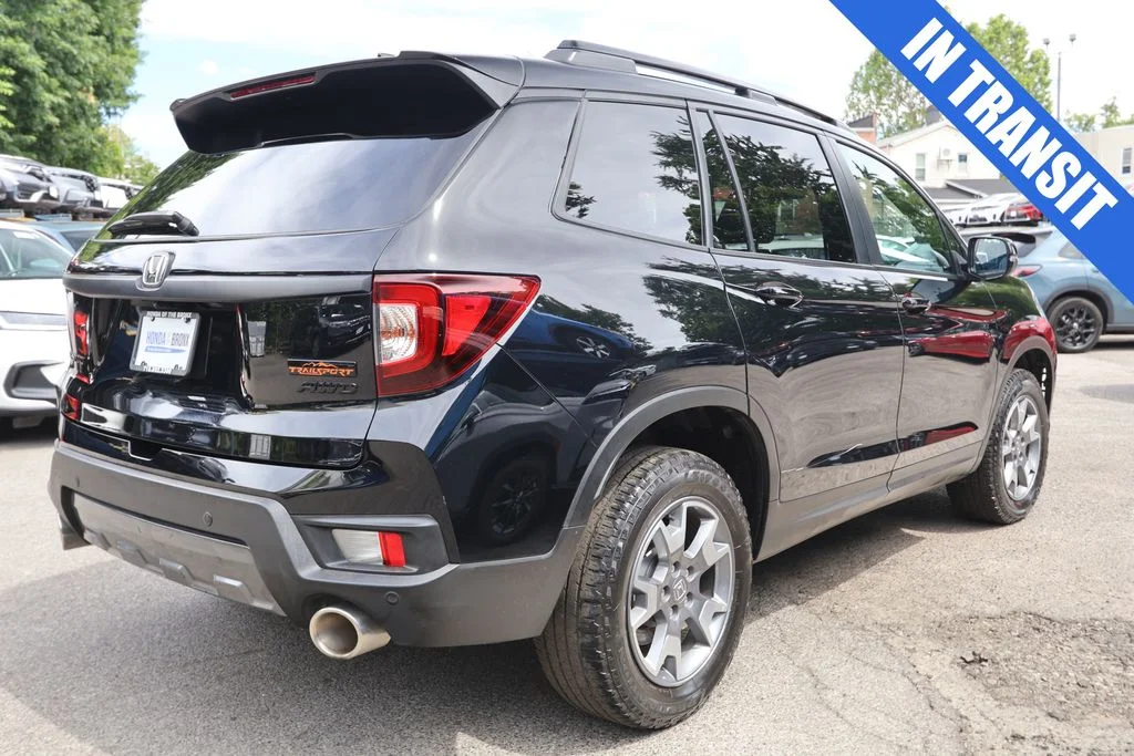 Certified Used 2023 Crystal Black Pearl Honda TrailSport image 3