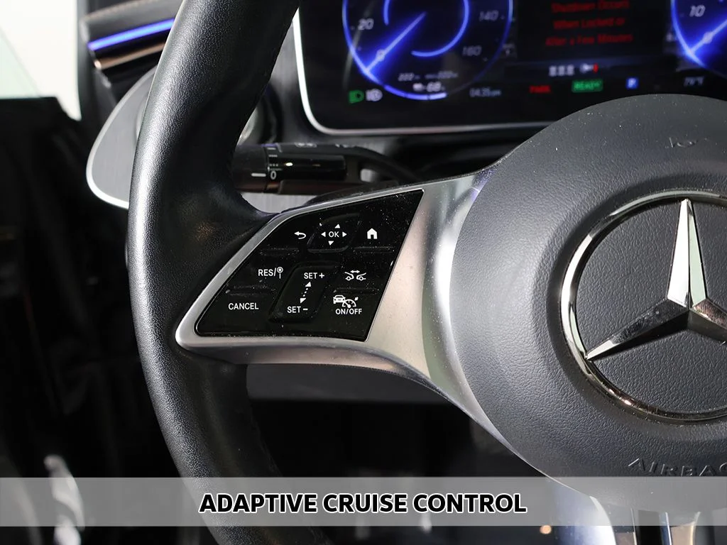 Used 2023 Black Mercedes-Benz 500 Sedan image 5