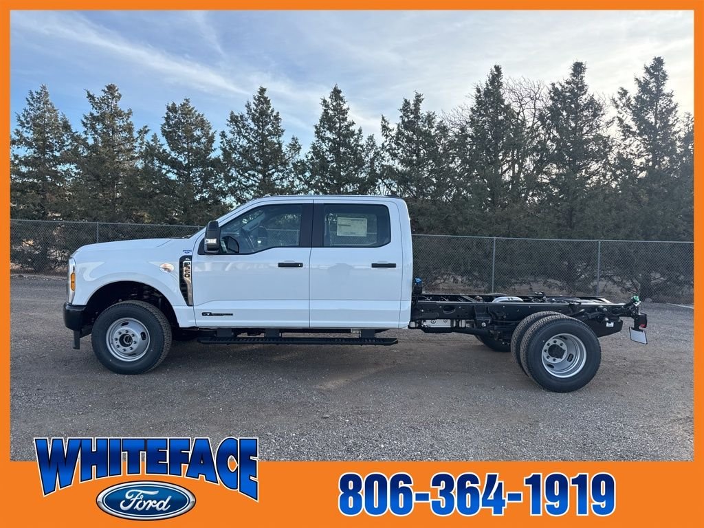 New 2026 Oxford White Ford XL image 3