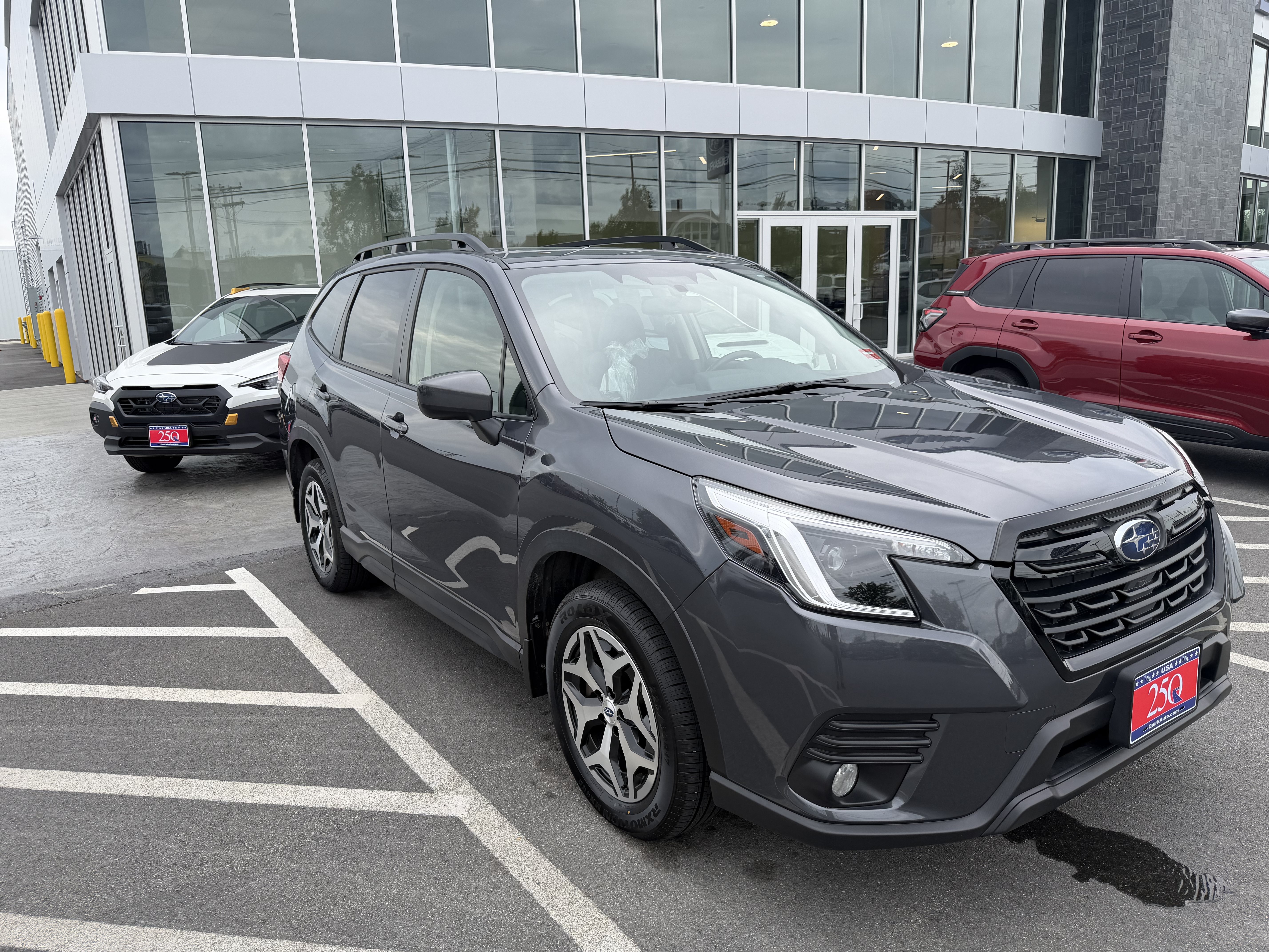 Used 2023 Magnetite Gray Metallic Subaru Premium image 7