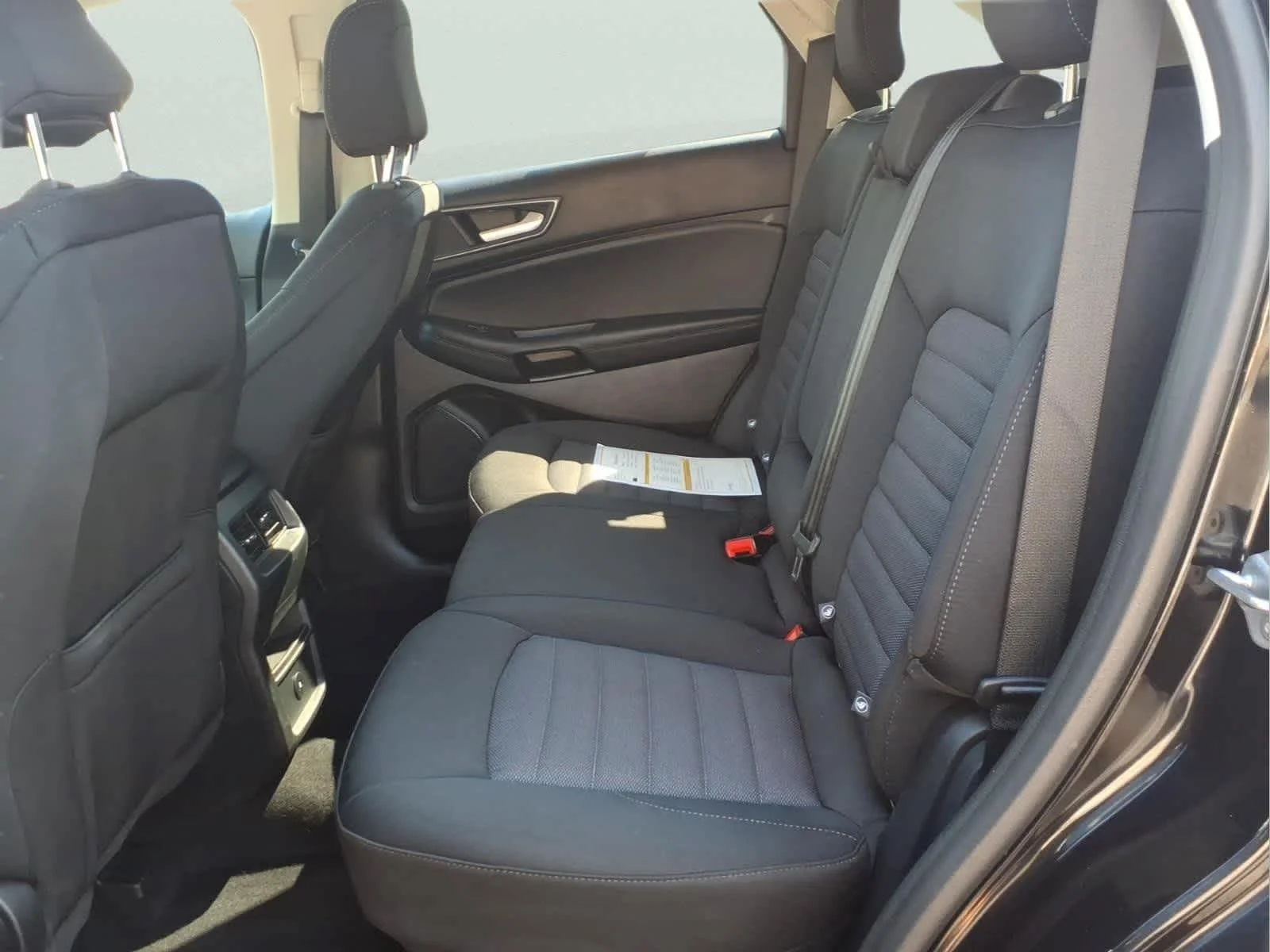 Used 2024 Agate Black Metallic Ford SE image 29