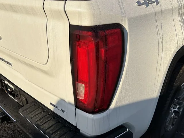 New 2026 Glacier White Tricoat GMC SLT image 10