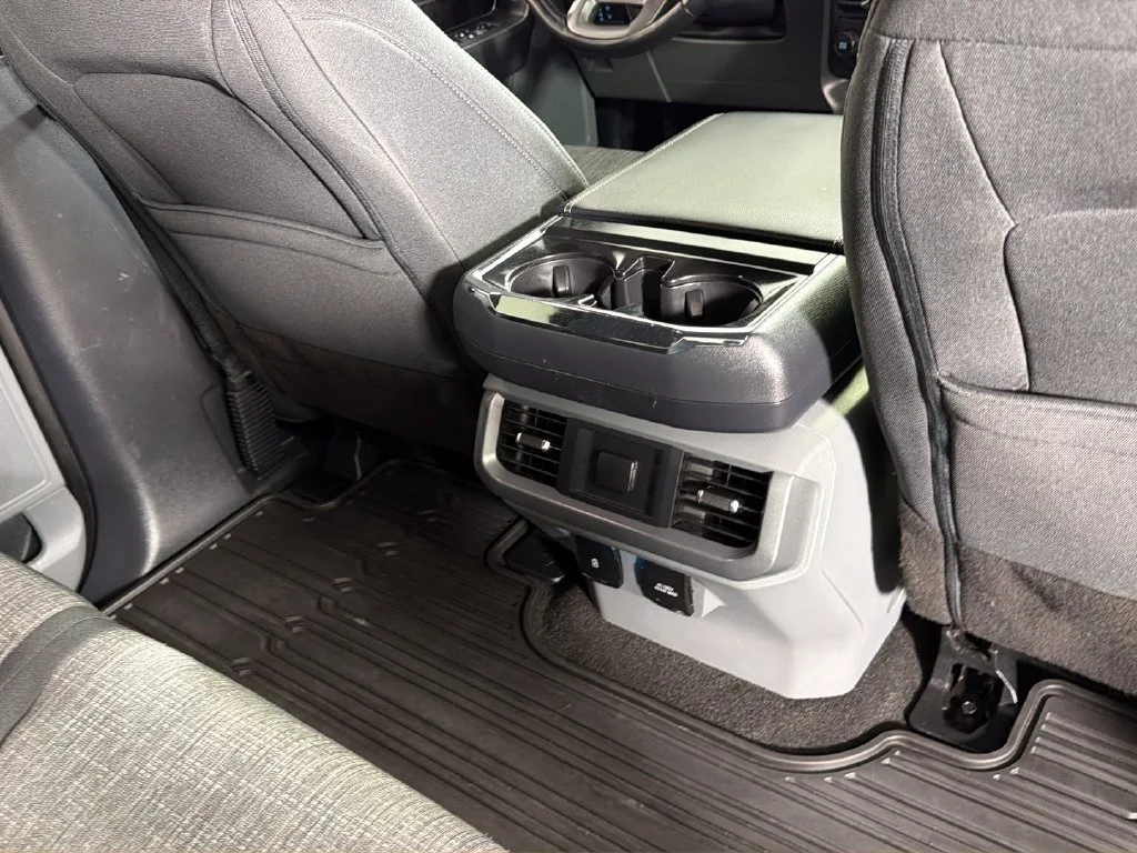 Used 2021 Silver Ford XLT image 31