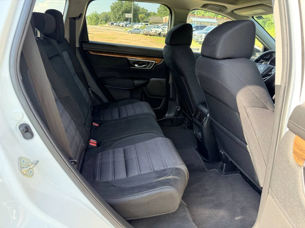 Used 2020 Silver Honda EX 4dr SUV image 15