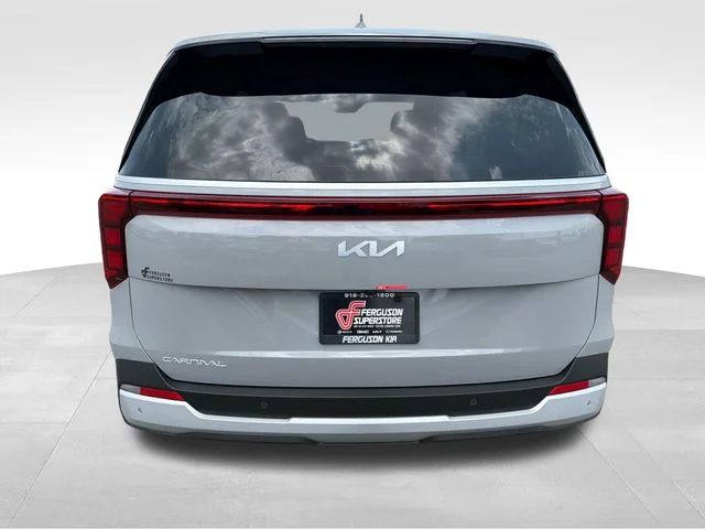 2027 Kia Carnival LX - Photo 6