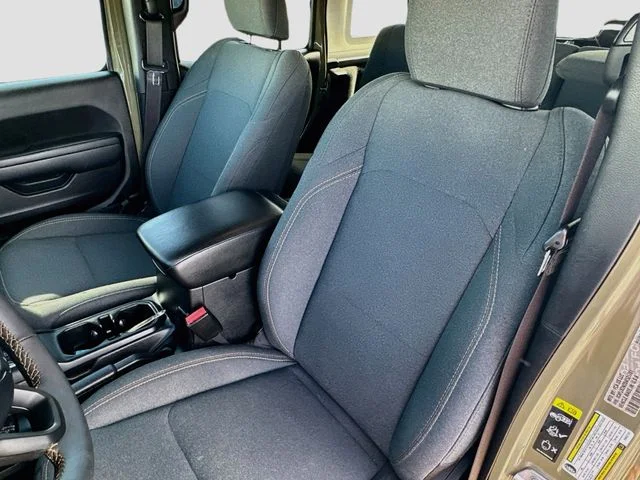 Certified Used 2025 Green Jeep Sport S image 19