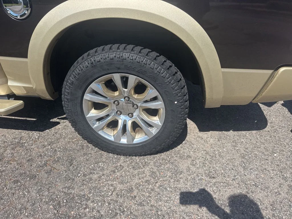 Used 2016 Brown Ram Laramie Longhorn image 13