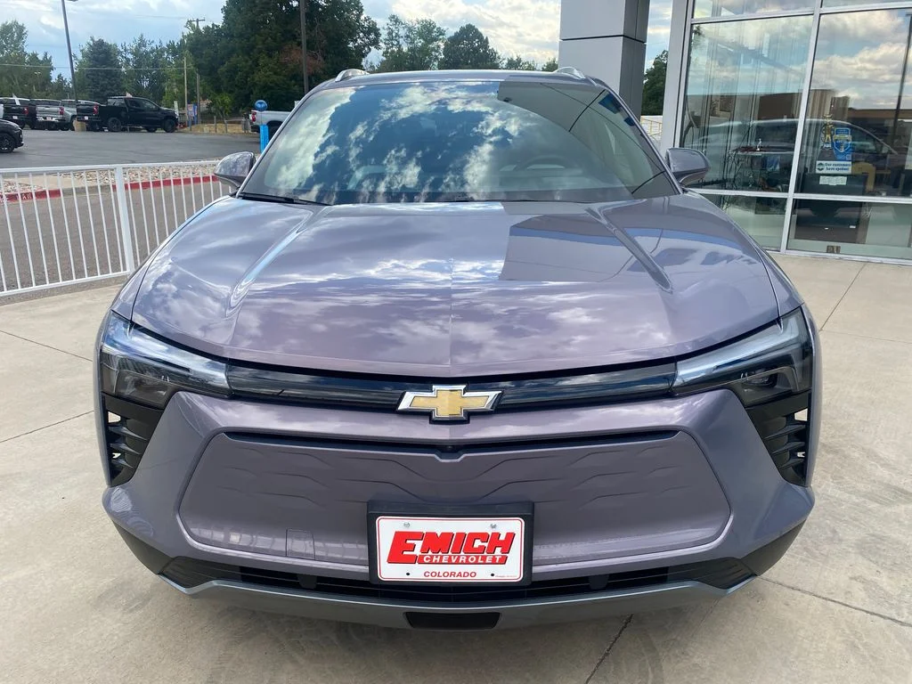 Used 2024 Gray Chevrolet LT image 8