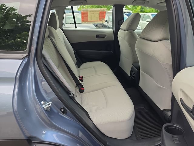 Used 2023  Toyota L image 11