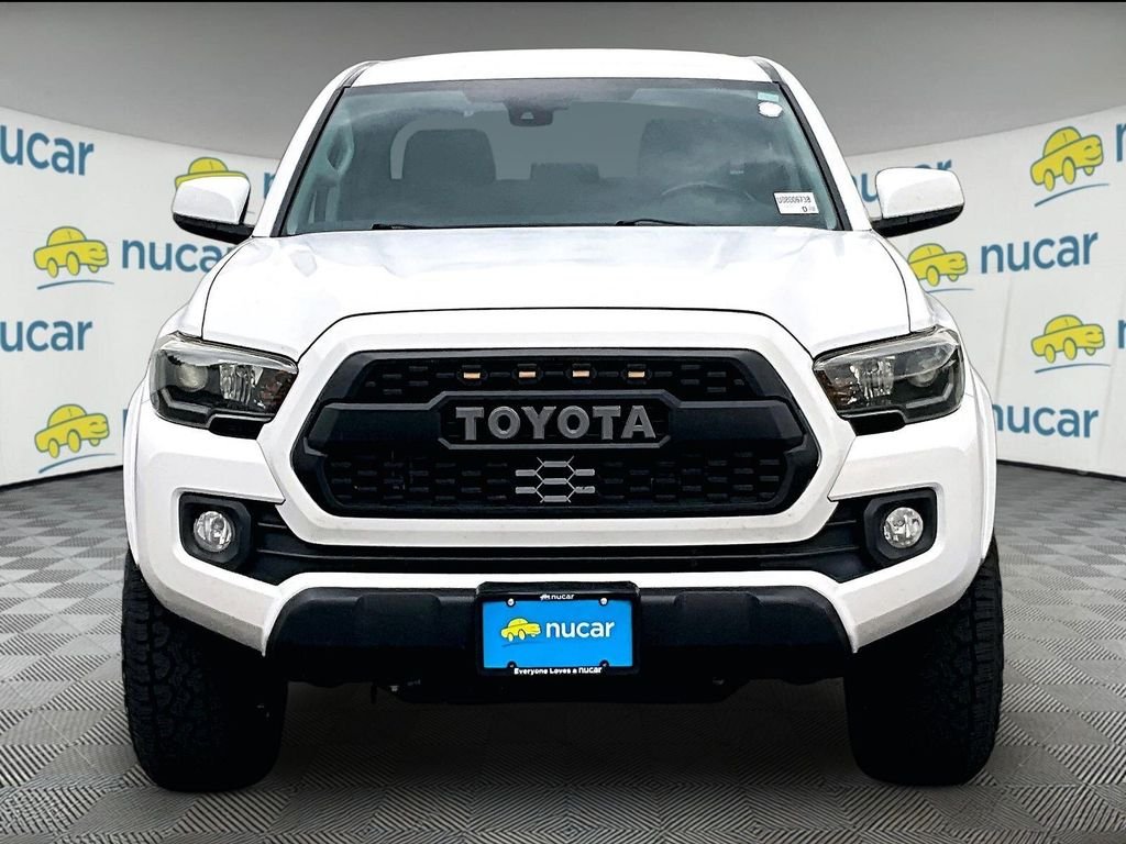 Used 2019 Super White Toyota SR5 image 2