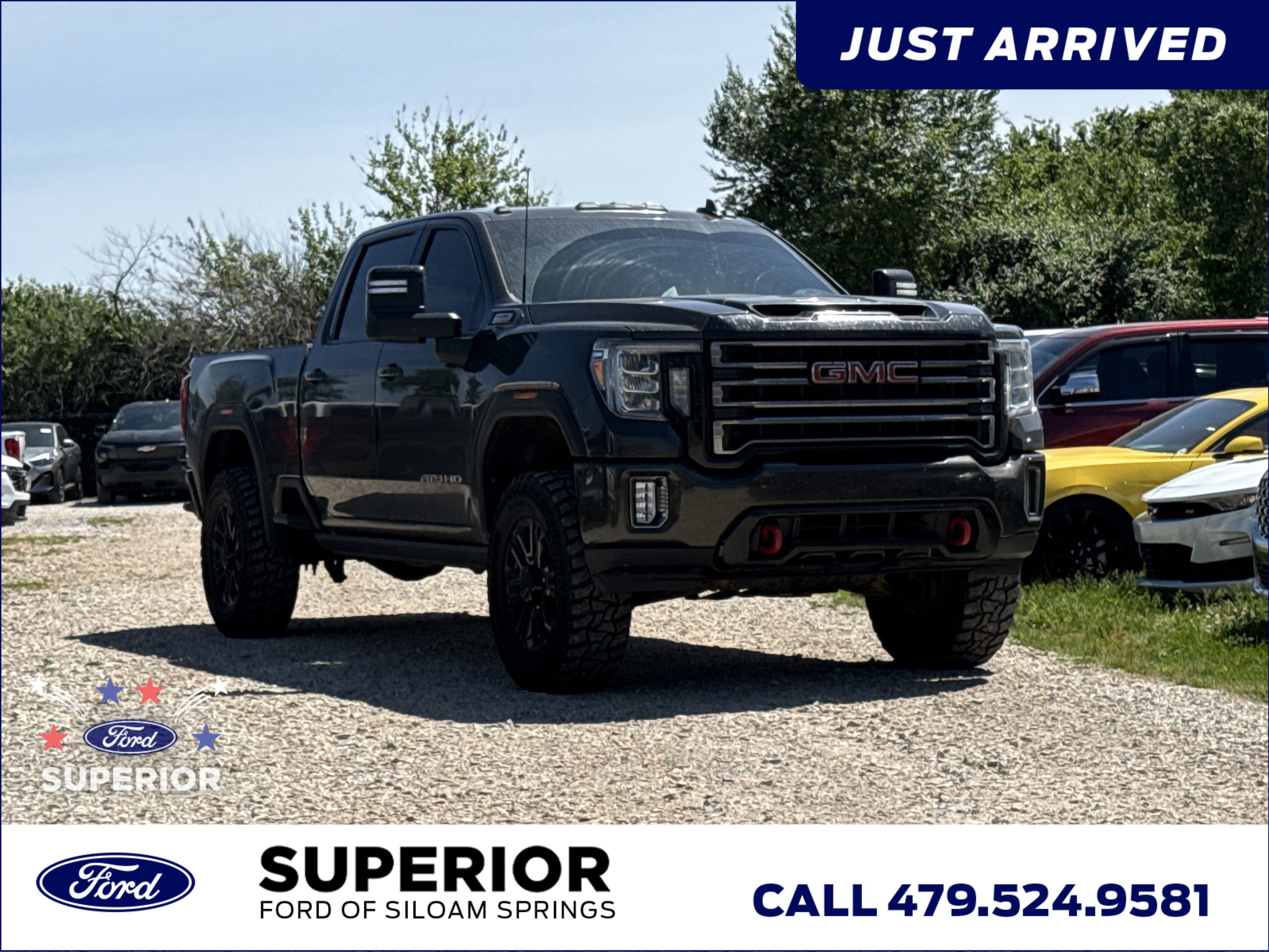 2023 GMC Sierra 4WD Crew Cab Standard Box AT4's photo