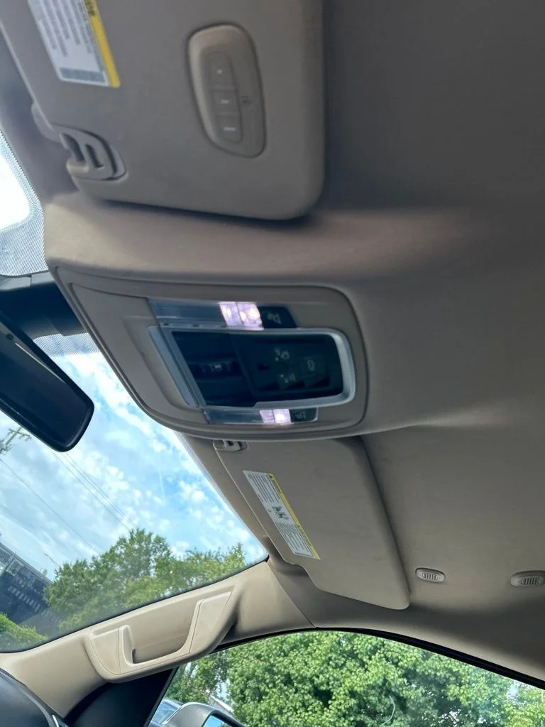 Used 2019 Crystal Metallic Ram Laramie image 31