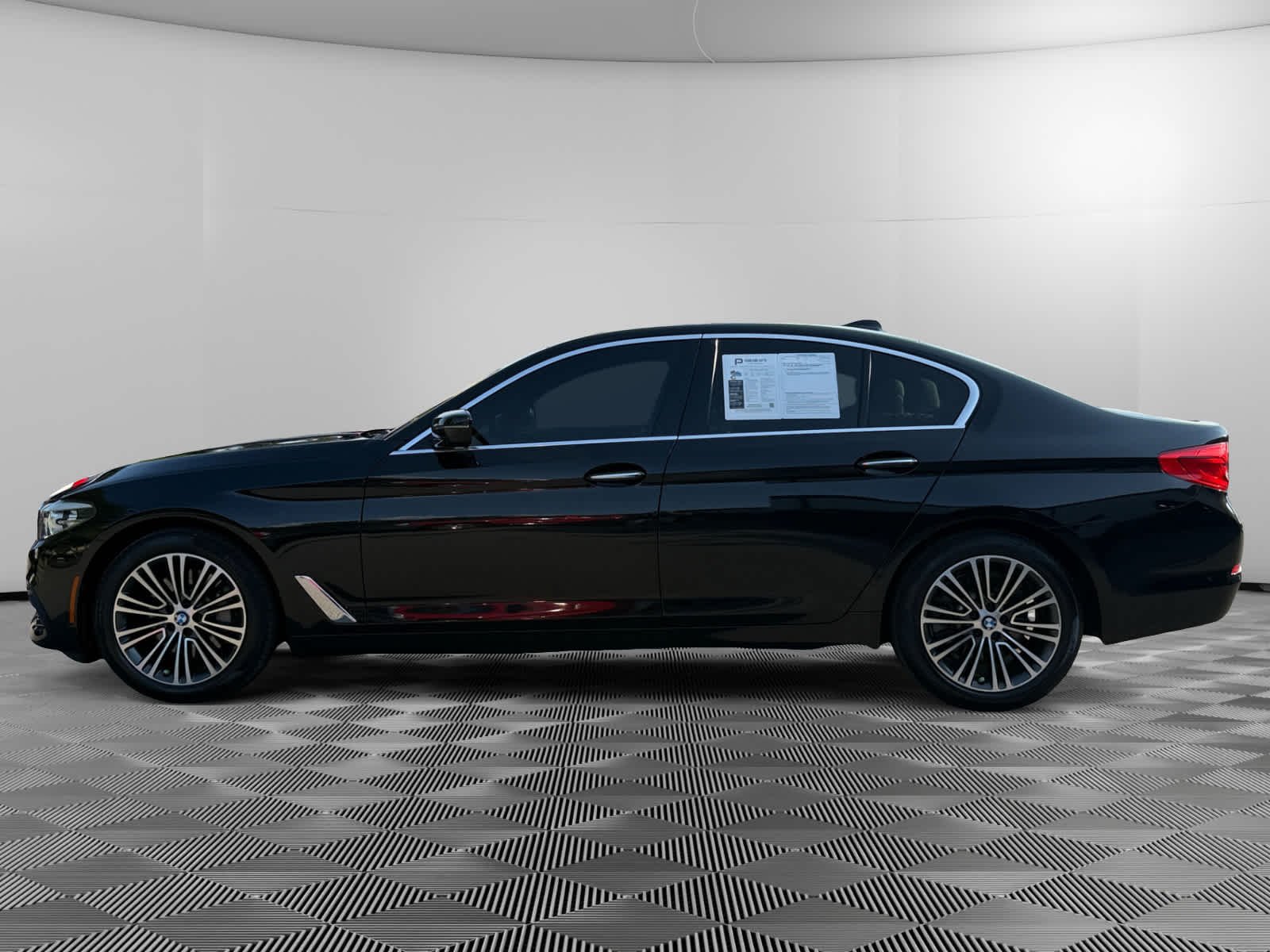 Used 2017 Black Sapphire Metallic BMW 530i image 8