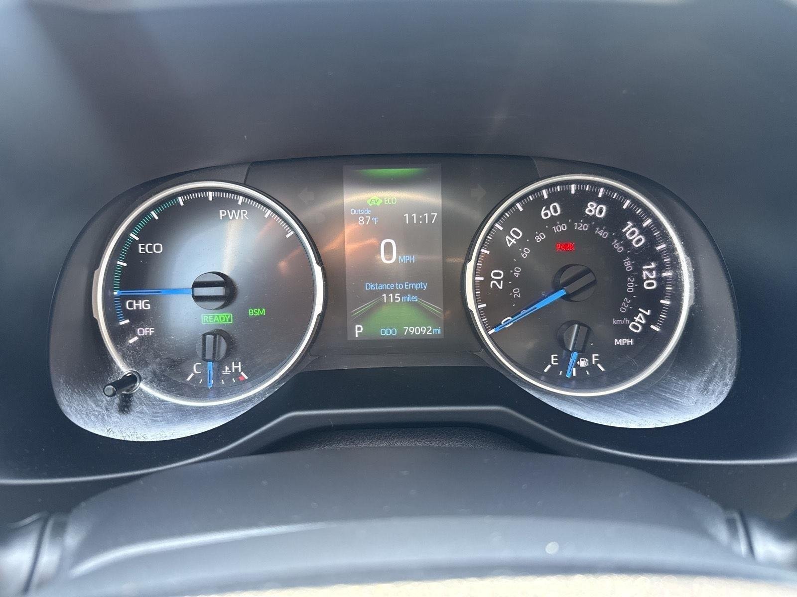 Certified 2022 Toyota RAV4 XLE Premium with VIN 2T3B6RFV4NW036467 for sale in Kansas City