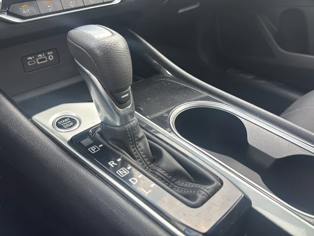 Used 2024 Black Nissan 2.5 SV image 22