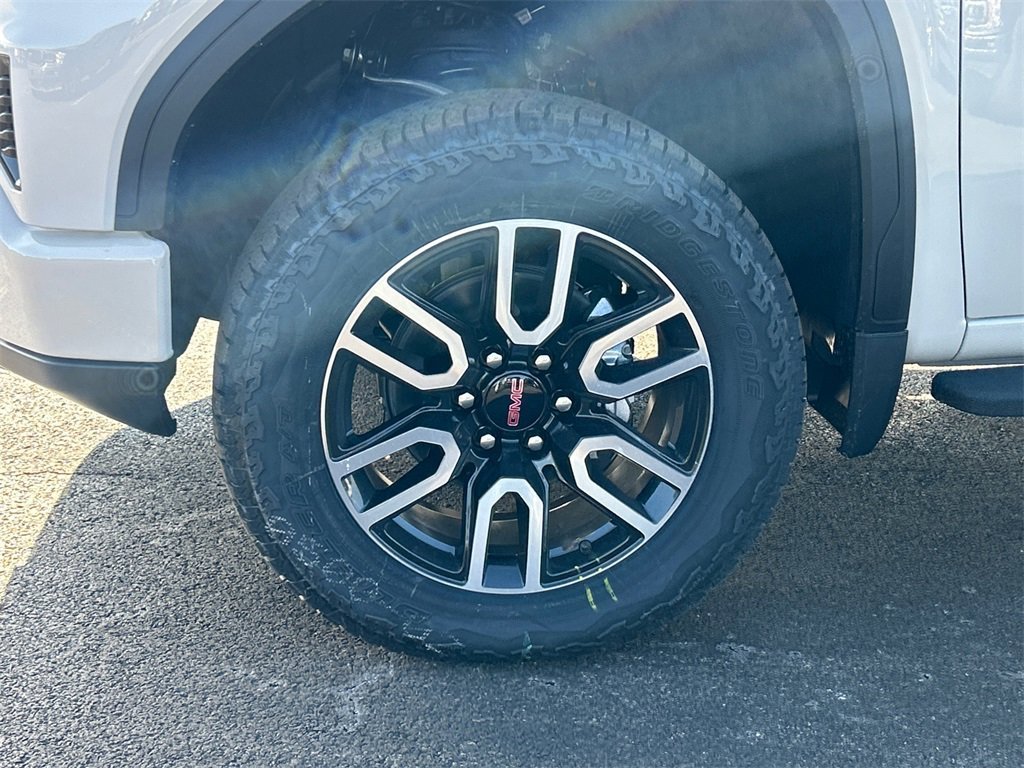 2026 GMC SIERRA - Image 10