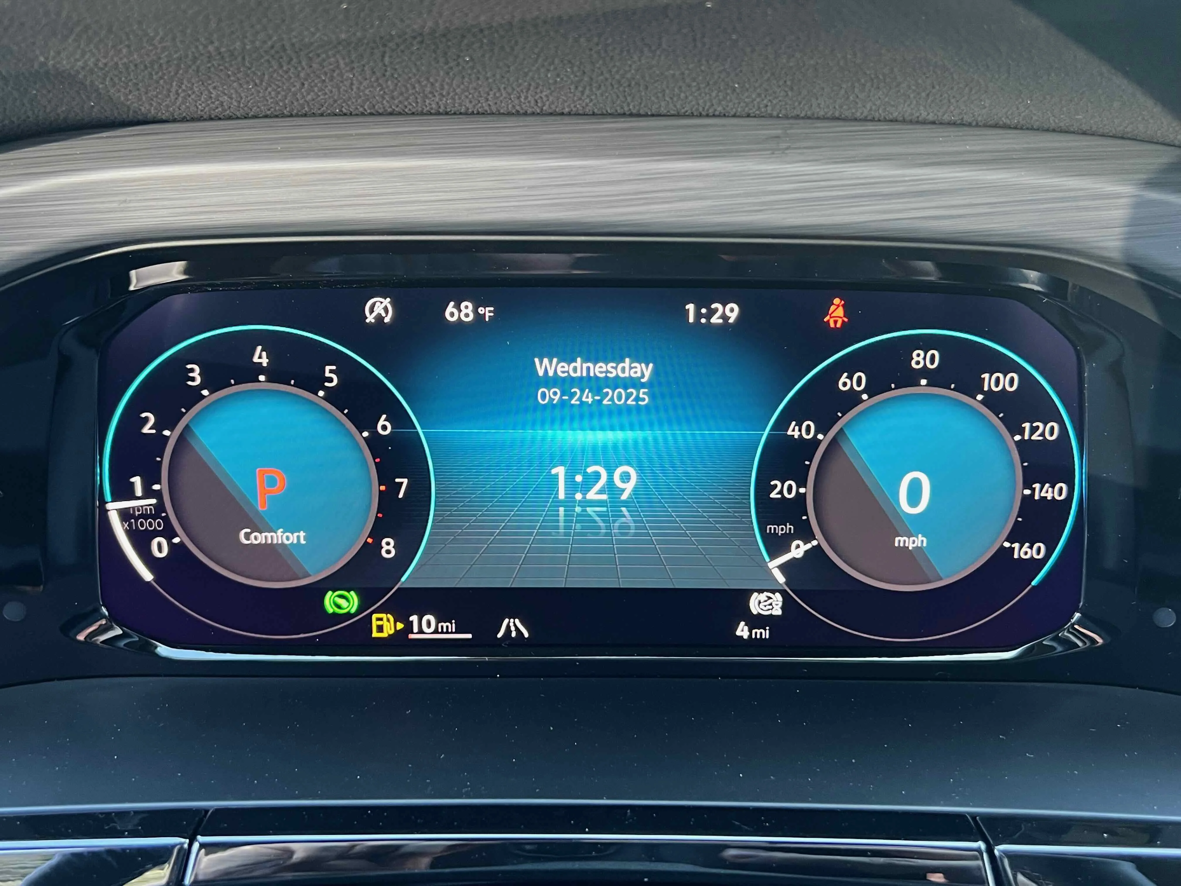New 2026 Deep Black Volkswagen 2.0T SE w/Technology image 30