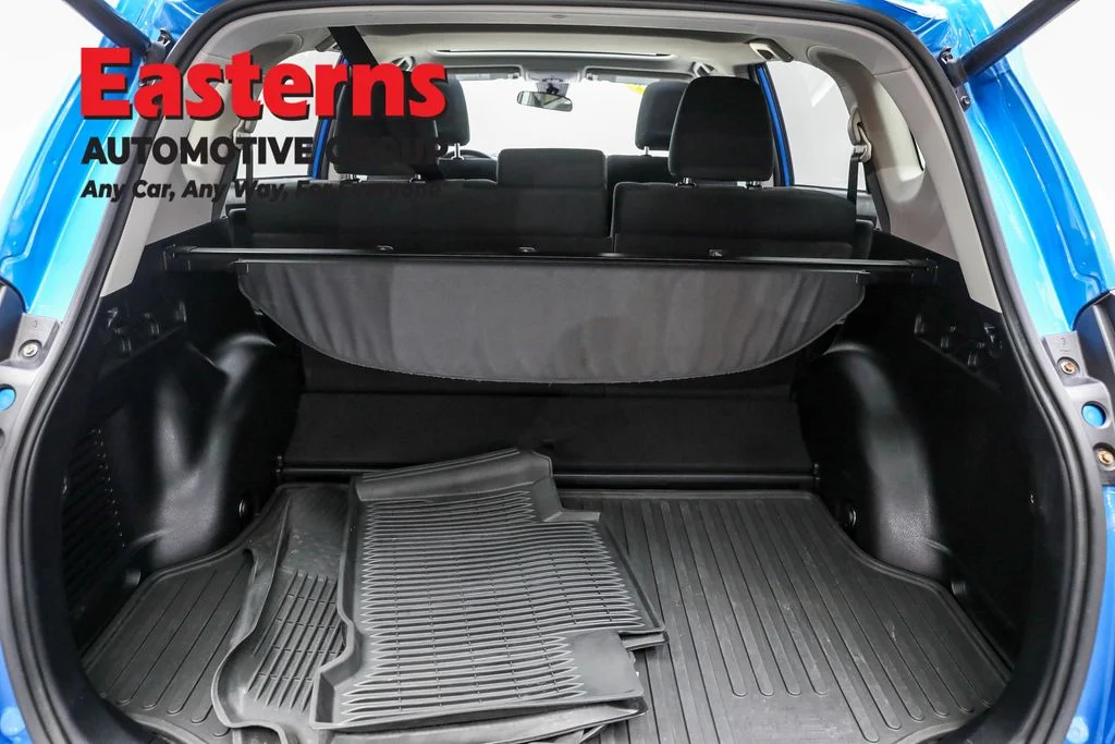 Used 2017 Blue Toyota XLE image 9
