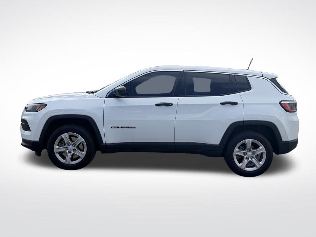 Used 2023 White Jeep Sport image 3