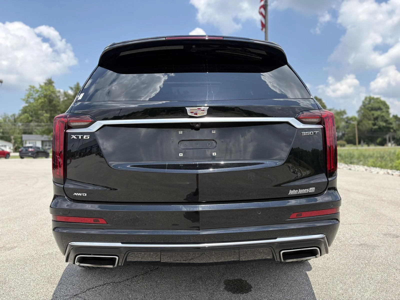 Used 2024 Stellar Black Metallic Cadillac AWD Luxury image 23