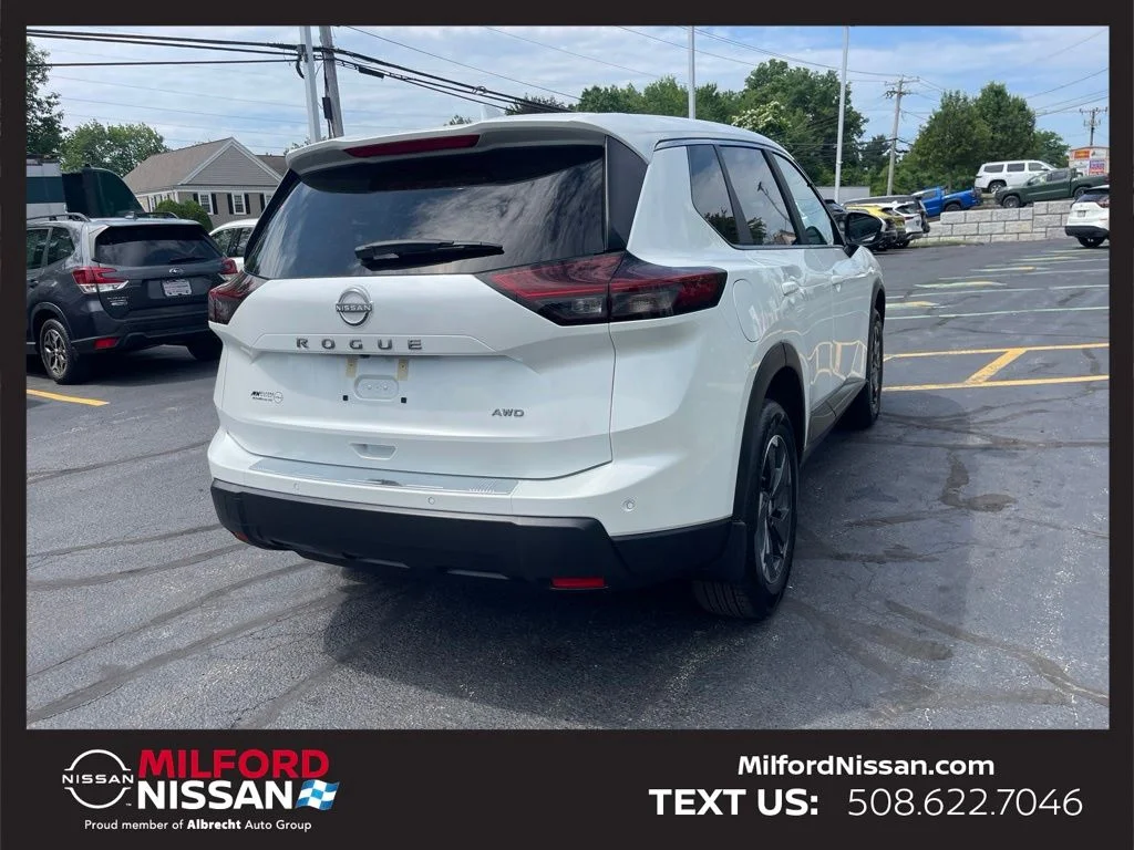 Certified Used 2025 White Nissan SV image 5