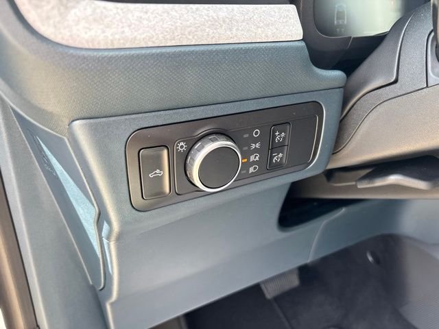 New 2026 Oxford White Ford XLT image 15