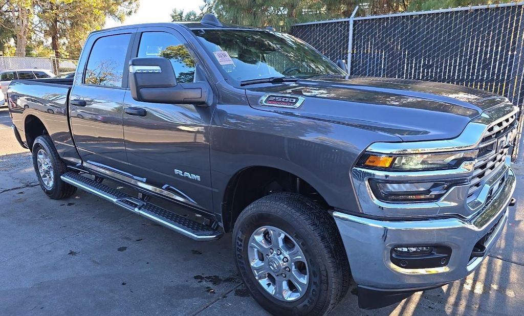 Used 2025 RAM Ram 2500 Pickup Big Horn with VIN 3C6UR5DJ3SG566988 for sale in Kansas City