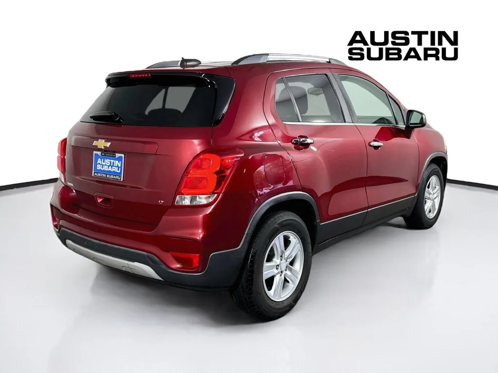 Used 2018 Red Chevrolet LT image 7