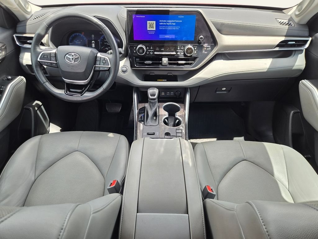 Used 2023 Red Toyota Limited image 17