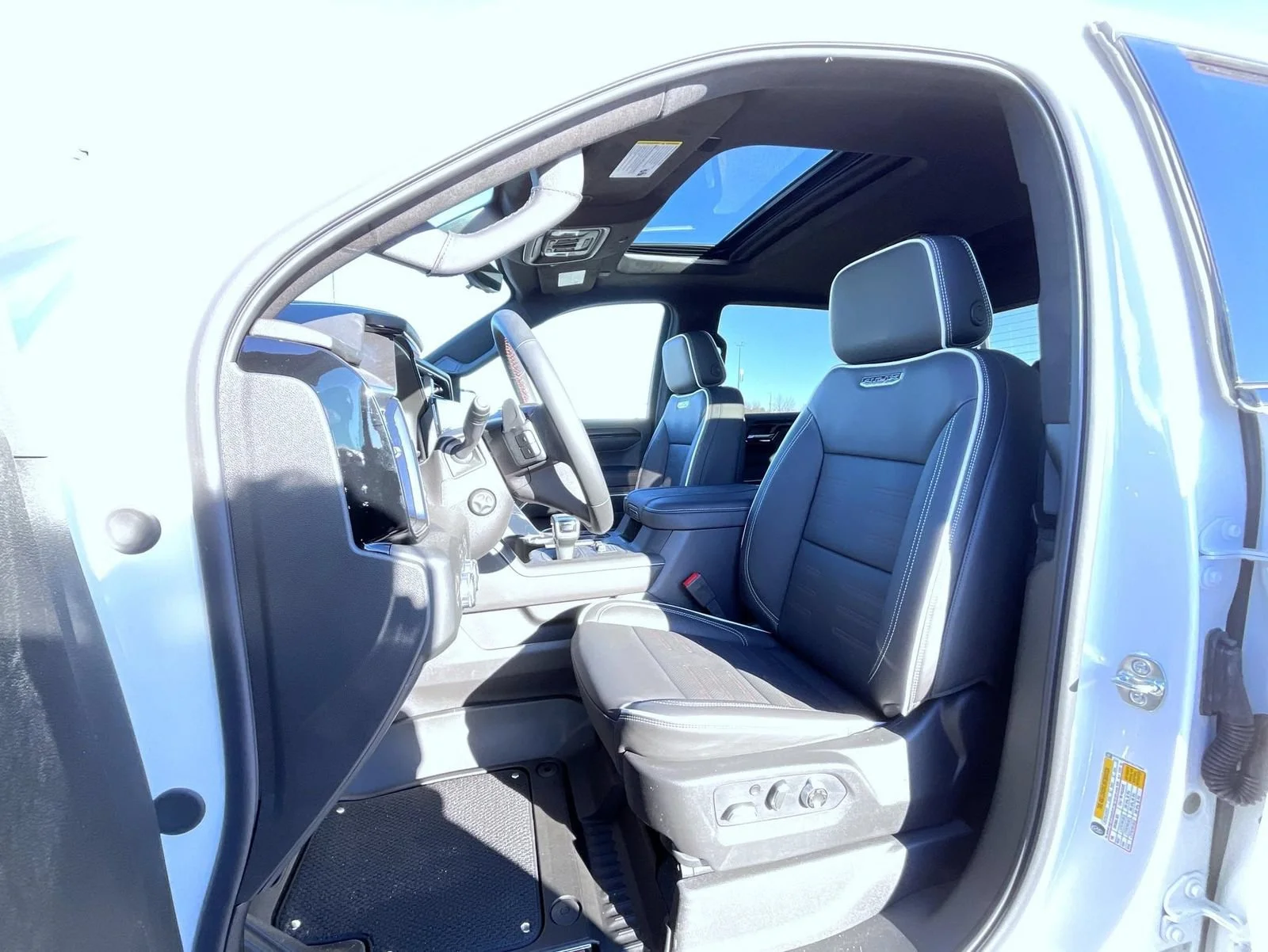 New 2026 Summit White GMC AT4X image 12
