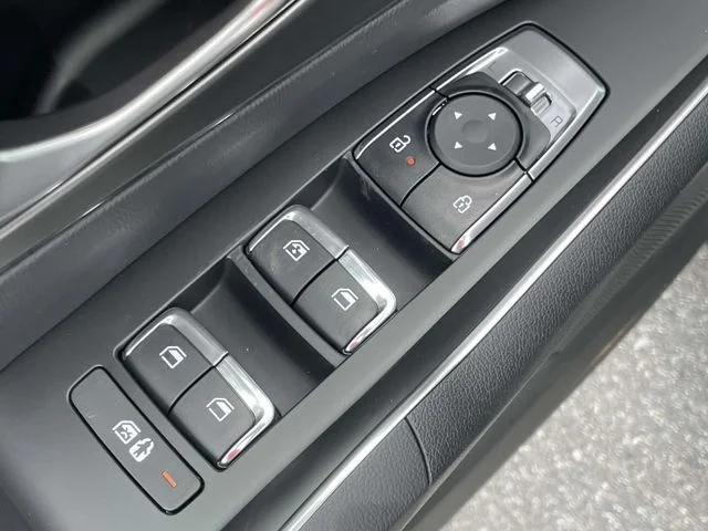 New 2026 Green Kia EX image 24