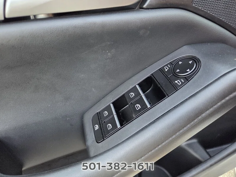 Used 2021 Snowflake White Pearl MAZDA SELECT FWD image 31