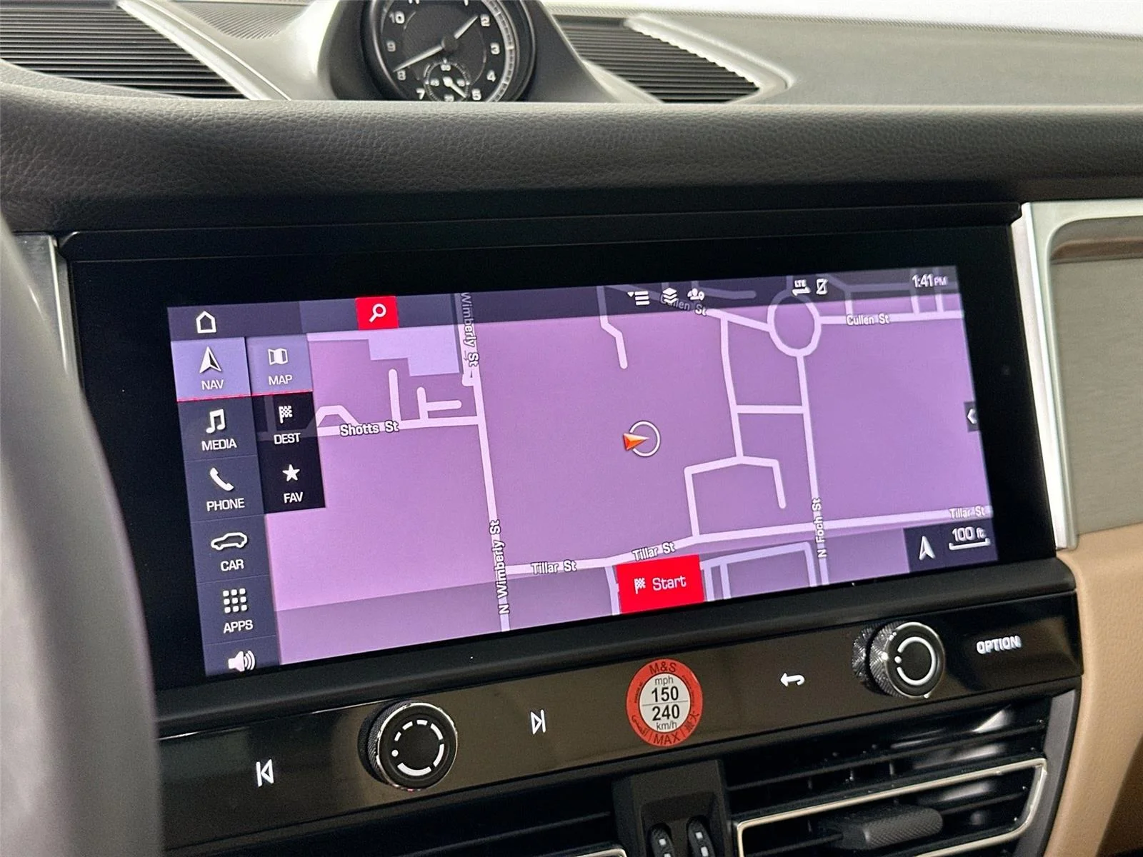 2024 Porsche Macan Base - Photo 22