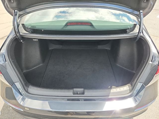Used 2024  Honda Sport image 28