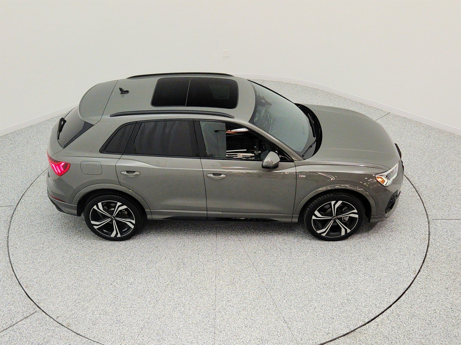 Used 2023 Chronos Gray Metallic Audi S line Premium Plus image 25